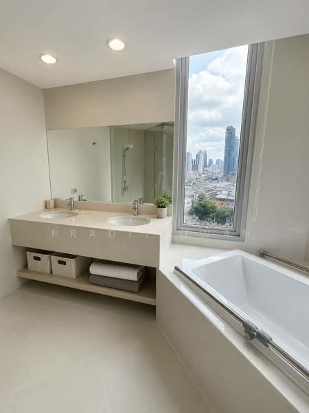 Chamchuri Square Residence, Bangkok, Rama 4, Pathum Wan, Bangkok, 2 Bedrooms, 100 sqm, Condo For Rent, by Pacawalan Praditsuwan, 500453550 - DDproperty.com
