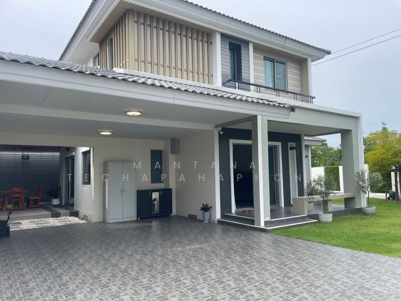 Life In The Garden Rongpo-Motorway, Chon Buri (Pattaya), Soi Bang Lamung 25 (Rong Po), Ta Khian Tia, Bang Lamung (Pattaya), Chon Buri (Pattaya), 4 Bedrooms, 180 sqm, Single Detached House For Rent, by Mantana Techapahaphong, 500453599 - DDproperty.com
