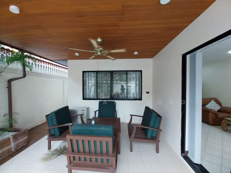 View Talay Villas : วิว ทะเล วิลล่า, ชลบุรี, ถนนพัทยาเหนือ, นาเกลือ, บางละมุง, ชลบุรี, 200 ตร.ม., วิลล่า ให้เช่า, โดย Mantana Techapahaphong, 500453608 - DDproperty.com