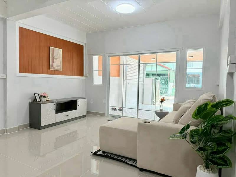Baan Phrapin 3 Bangyai, Nonthaburi, Soi Phrapin Village 3, Bang Mae Nang, Bang Yai, Nonthaburi, 3 Bedrooms, 70 sqm, Townhouse For Sale, by สรภพ ยอดไชย (สีฝุ่น), 500453634 - DDproperty.com