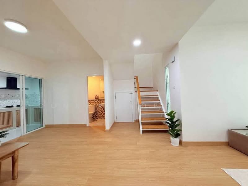 The Colors Leisure Bangna Km.8, Samut Prakan, Soi along the Bang Phli - Suksawat Expressway, Bangphli Yai, Bang Plee, Samut Prakan, 3 Bedrooms, 21 sqm, Townhouse For Sale, by Connex Property, 500453636 - DDproperty.com