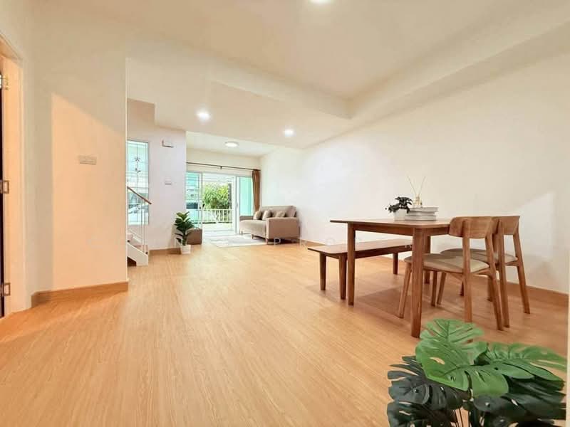 The Colors Leisure Bangna Km.10, Samut Prakan, Soi Mahachai Yak 2, Bangphli Yai, Bang Plee, Samut Prakan, 3 Bedrooms, 197 sqm, Townhouse For Sale, by Connex Property, 500453651 - DDproperty.com