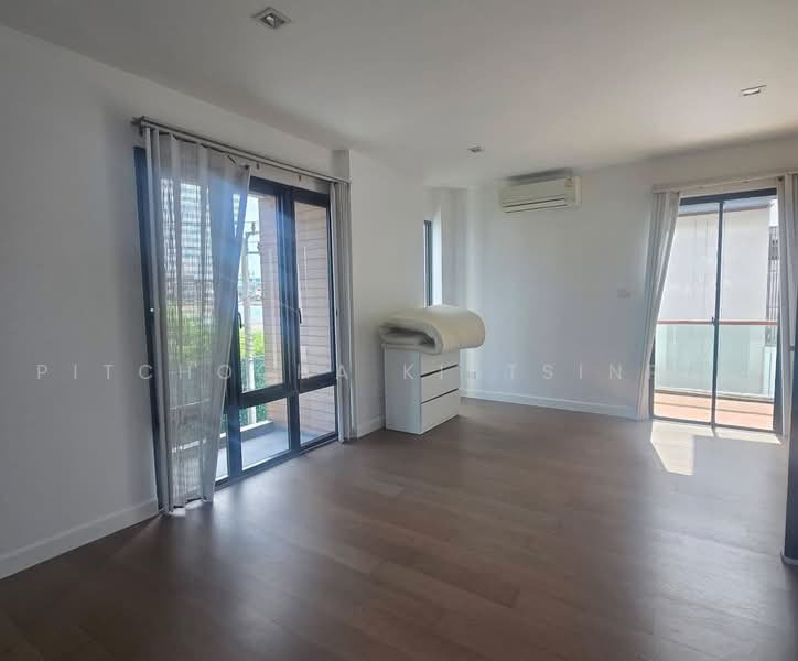 The Ava Residence, Bangkok, Sukhumvit 77 Road, Suan Luang, Bangkok, 3 Bedrooms, 450 sqm, Single Detached House For Rent, by Pitchocha Kiatsinpon, 500453712 - DDproperty.com