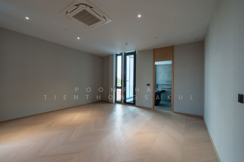 Sonle Residences, Bangkok, Wong Sawang, Bang Sue, Bangkok, 6 Bedrooms, 1,595 sqm, Single Detached House For Sale, by Poomphat Tienthongsakul, 500453739 - DDproperty.com
