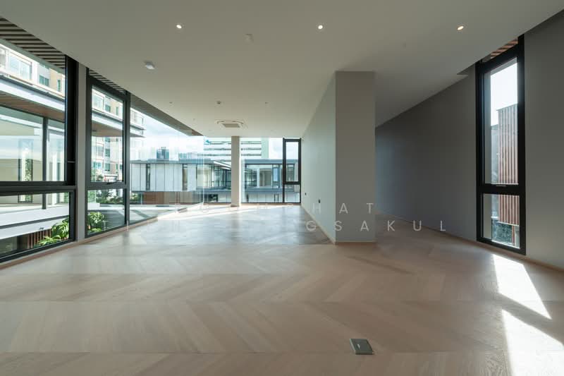 Sonle Residences, Bangkok, Wong Sawang, Bang Sue, Bangkok, 6 Bedrooms, 1,595 sqm, Single Detached House For Sale, by Poomphat Tienthongsakul, 500453739 - DDproperty.com