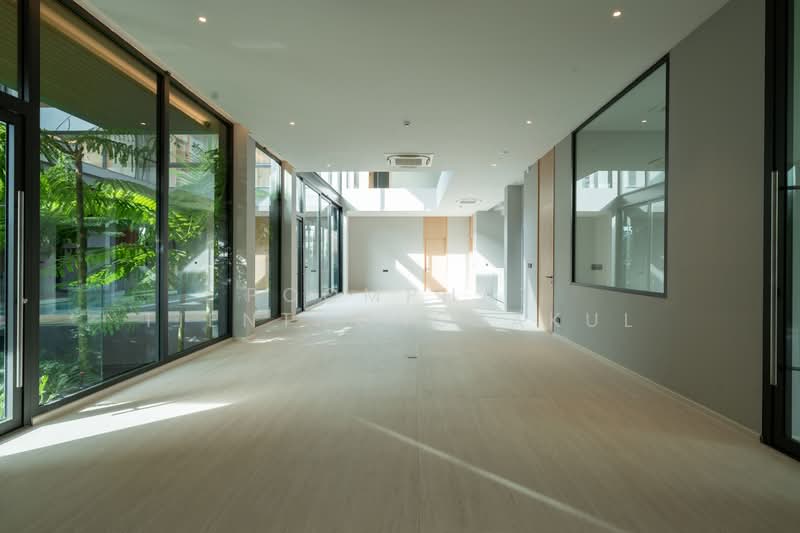 Sonle Residences, Bangkok, Wong Sawang, Bang Sue, Bangkok, 6 Bedrooms, 1,595 sqm, Single Detached House For Sale, by Poomphat Tienthongsakul, 500453739 - DDproperty.com