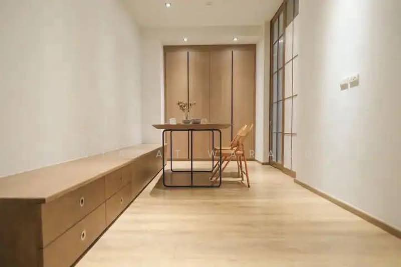 President Park Sukhumvit 24, Bangkok, 99 Sukhumvit 24 Alley, Khlongtoei Nua, Watthana, Bangkok, 2 Bedrooms, 52 sqm, Condo For Rent, by Nantapat Warakdee, 500453751 - DDproperty.com