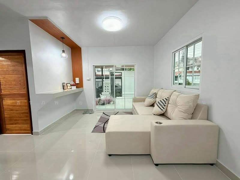 Baan Pruksa 3 Soi Watlatpladuk, Nonthaburi, Bang Khu Rat, Bang Bua Thong, Nonthaburi, 3 Bedrooms, 95 sqm, Townhouse For Sale, by สรภพ ยอดไชย (สีฝุ่น), 500453763 - DDproperty.com
