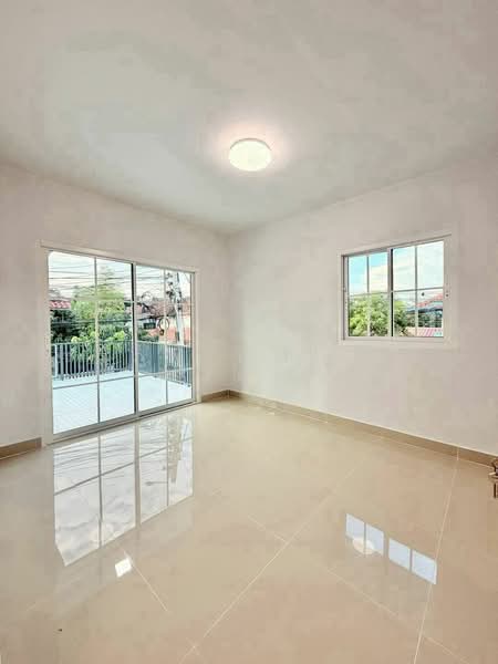 Baan Pruksa 3 Soi Watlatpladuk, Nonthaburi, Bang Khu Rat, Bang Bua Thong, Nonthaburi, 3 Bedrooms, 95 sqm, Townhouse For Sale, by สรภพ ยอดไชย (สีฝุ่น), 500453763 - DDproperty.com