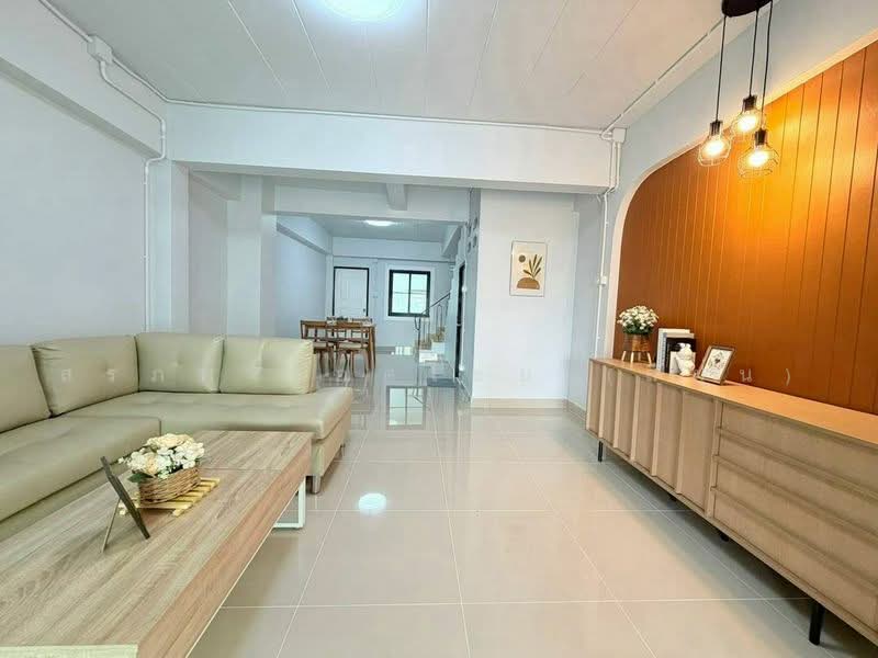 Por. Pasuk Nives, Nonthaburi, Phimonrat, Bang Bua Thong, Nonthaburi, 2 Bedrooms, 64 sqm, Townhouse For Sale, by สรภพ ยอดไชย (สีฝุ่น), 500453789 - DDproperty.com
