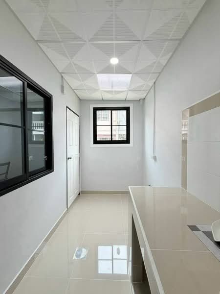 Por. Pasuk Nives, Nonthaburi, Phimonrat, Bang Bua Thong, Nonthaburi, 2 Bedrooms, 64 sqm, Townhouse For Sale, by สรภพ ยอดไชย (สีฝุ่น), 500453789 - DDproperty.com