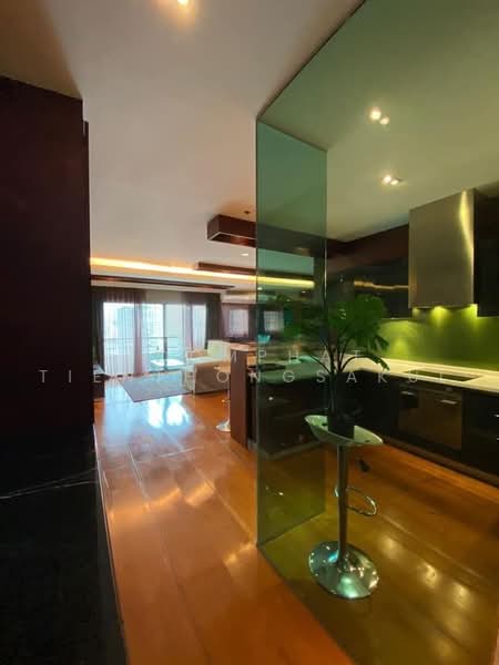 Sathorn Gardens, Bangkok, 39 South Sathorn Road, Thung Maha Mek, Sathon, Bangkok, 2 Bedrooms, 105 sqm, Condo For Sale, by Poomphat Tienthongsakul, 500453802 - DDproperty.com