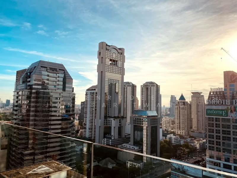 Saladaeng One, Bangkok, Sala Daeng 1 Alley, Silom, Bang Rak, Bangkok, 2 Bedrooms, 105 sqm, Condo For Sale, by Yenrudee Jongsaritwang, 500453805 - DDproperty.com