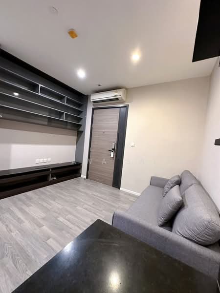 The Room Sathorn-St.Louis, Bangkok, 55 Soi Chan 18/7 Chan Road, Thung Wat Don, Sathon, Bangkok, 1 Bedroom, 35 sqm, Condo For Rent, by Najawa Salae, 500453833 - DDproperty.com