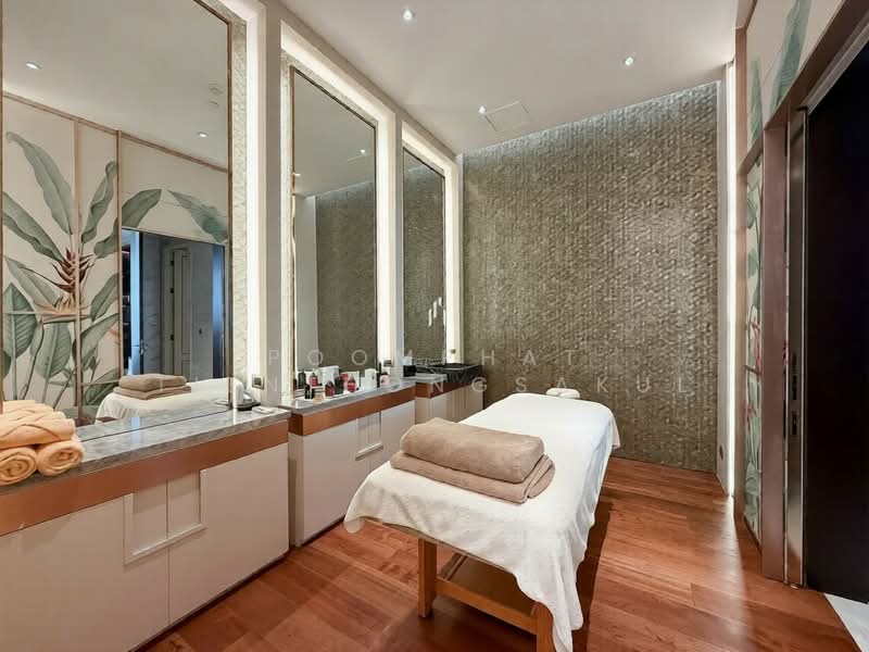 The Residences At Mandarin Oriental, Bangkok, 117 Charoen Nakorn Road, Khlong Ton Sai, Khlong San, Bangkok, 3 Bedrooms, 387 sqm, Condo For Sale, by Poomphat Tienthongsakul, 500453849 - DDproperty.com