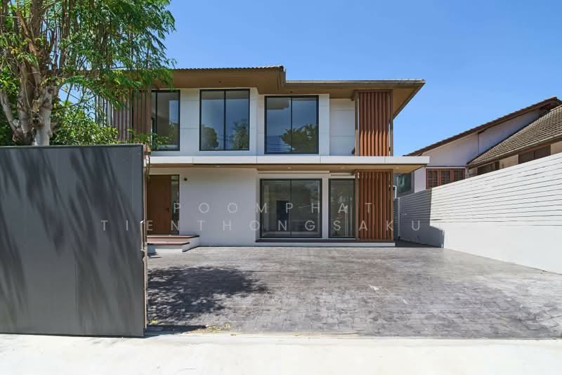 4-BR House, Bangkok, Khlong Tan Nua, Watthana, Bangkok, 4 Bedrooms, 401 sqm, Single Detached House For Sale, by Poomphat Tienthongsakul, 500453859 - DDproperty.com