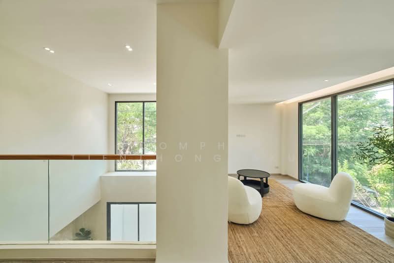 4-BR House, Bangkok, Khlong Tan Nua, Watthana, Bangkok, 4 Bedrooms, 401 sqm, Single Detached House For Sale, by Poomphat Tienthongsakul, 500453859 - DDproperty.com