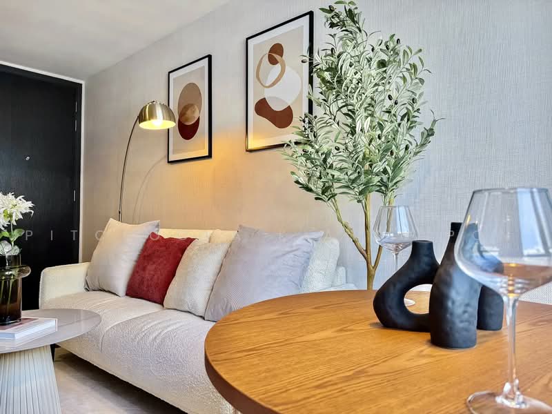 IDEO Mobi Sukhumvit 40, Bangkok, Soi Sukhumvit 40, Phra Kanong, Khlong Toei, Bangkok, 1 Bedroom, 37 sqm, Condo For Rent, by Pitchocha Kiatsinpon, 500453869 - DDproperty.com