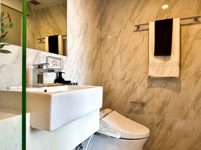 IDEO Mobi Sukhumvit 40, Bangkok, Soi Sukhumvit 40, Phra Kanong, Khlong Toei, Bangkok, 1 Bedroom, 37 sqm, Condo For Rent, by Pitchocha Kiatsinpon, 500453869 - DDproperty.com