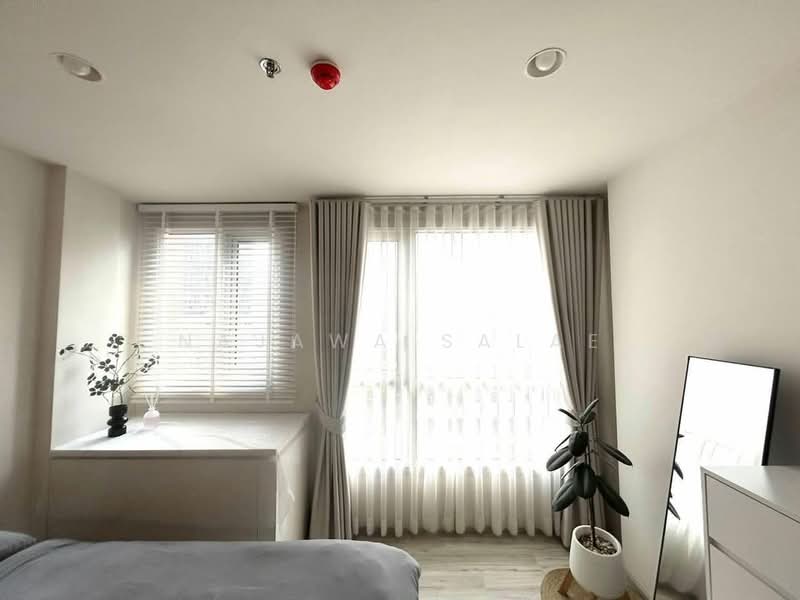 XT Huaikhwang, Bangkok, 244 Ratchadaphisek Road, Huai Khwang, Bangkok, 1 Bedroom, 30 sqm, Condo For Rent, by Najawa Salae, 500453870 - DDproperty.com
