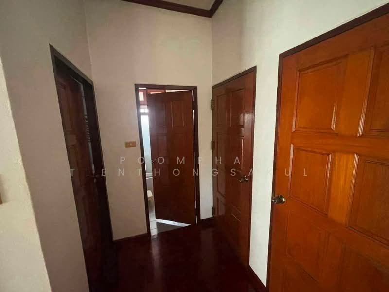 undefined, Bangkok, Phra Kanong Nua, Watthana, Bangkok, 4 Bedrooms, 445 sqm, Single Detached House For Sale, by Poomphat Tienthongsakul, 500453898 - DDproperty.com