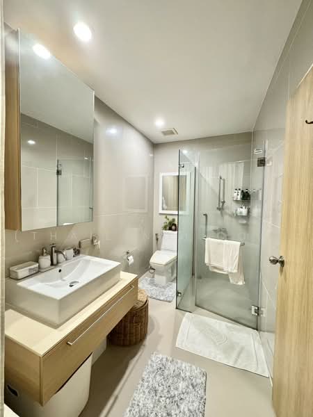 The Issara Ladprao, Bangkok, 296 Ladpao Road, Jom Phon, Chatuchak, Bangkok, 1 Bedroom, 52 sqm, Condo For Sale, by Fazwaz (Thailand) Co., Ltd., 500453910 - DDproperty.com