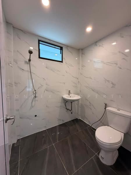 Suan Luang Ville 6, Bangkok, Dok Mai, Prawet, Bangkok, 3 Bedrooms, 170 sqm, Townhouse For Sale, by Connex Property, 500453929 - DDproperty.com