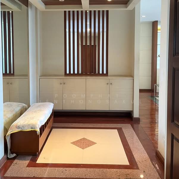 Royal River Place : รอยัล ริเวอร์ เพลส, กรุงเทพ, ถนนพระราม 3, บางโพงพาง, ยานนาวา, กรุงเทพ, 312 ตร.ม., คอนโด ขาย, โดย Poomphat Tienthongsakul, 500453932 - DDproperty.com