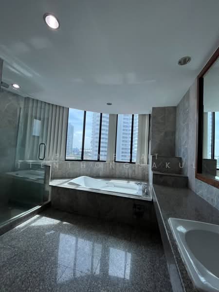 Royal River Place : รอยัล ริเวอร์ เพลส, กรุงเทพ, ถนนพระราม 3, บางโพงพาง, ยานนาวา, กรุงเทพ, 312 ตร.ม., คอนโด ขาย, โดย Poomphat Tienthongsakul, 500453932 - DDproperty.com