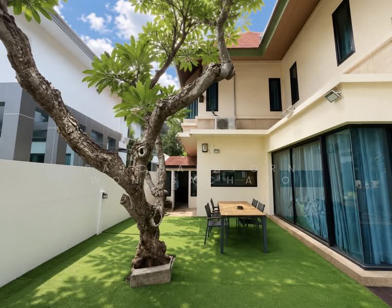 Contemporary Thai Tropical Pool Villa for Sale in Central Pattaya, Chon Buri (Pattaya), Nong Pru, Bang Lamung (Pattaya), Chon Buri (Pattaya), 4 Bedrooms, 195 sqm, Single Detached House For Sale, by Patcharaporn Wongsachayo, 500453937 - DDproperty.com