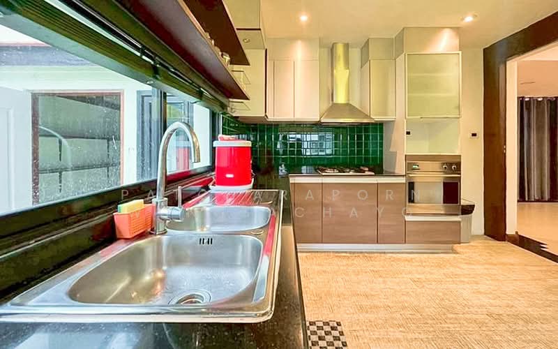 Contemporary Thai Tropical Pool Villa for Sale in Central Pattaya, Chon Buri (Pattaya), Nong Pru, Bang Lamung (Pattaya), Chon Buri (Pattaya), 4 Bedrooms, 195 sqm, Single Detached House For Sale, by Patcharaporn Wongsachayo, 500453937 - DDproperty.com