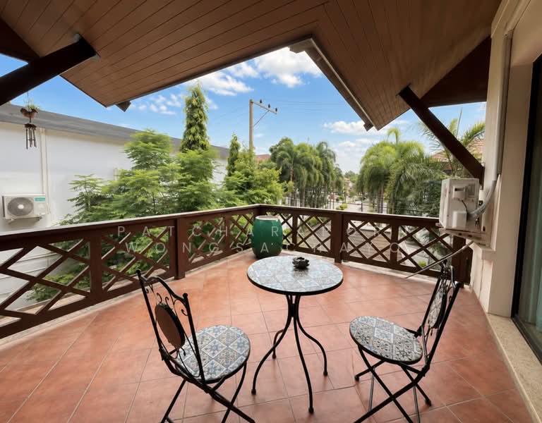 Contemporary Thai Tropical Pool Villa for Sale in Central Pattaya, Chon Buri (Pattaya), Nong Pru, Bang Lamung (Pattaya), Chon Buri (Pattaya), 4 Bedrooms, 195 sqm, Single Detached House For Sale, by Patcharaporn Wongsachayo, 500453937 - DDproperty.com