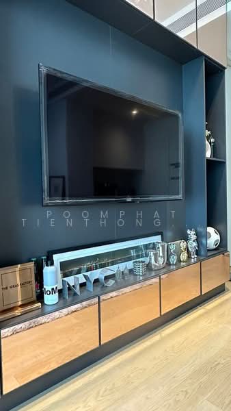 The Strand Thonglor, Bangkok, 36 Soi Sukhumvit 55, Khlong Tan Nua, Watthana, Bangkok, 1 Bedroom, 54 sqm, Condo For Sale, by Poomphat Tienthongsakul, 500453951 - DDproperty.com
