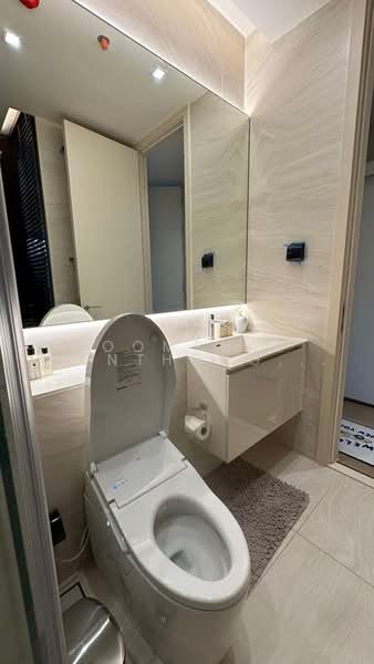The Strand Thonglor, Bangkok, 36 Soi Sukhumvit 55, Khlong Tan Nua, Watthana, Bangkok, 1 Bedroom, 54 sqm, Condo For Sale, by Poomphat Tienthongsakul, 500453951 - DDproperty.com