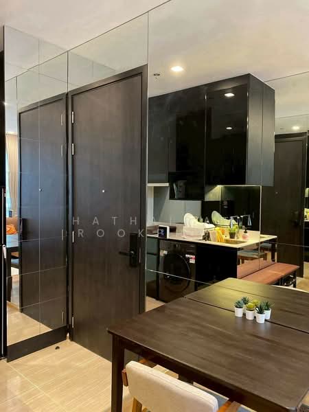 Noble Around Sukhumvit 33, Bangkok, 17 Soi Sukhumvit 33, Khlong Tan Nua, Watthana, Bangkok, 1 Bedroom, 35 sqm, Condo For Rent, by Hathairat Rookphan, 500453956 - DDproperty.com