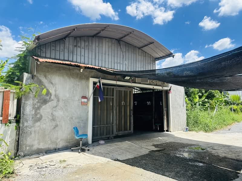 โกดังเลียบมอเตอร์เวย์ ลาดกระบัง, Bangkok, เลียบคู่ขนานมอเตอร์เวย์, Lat Krabang, Bangkok, , 150 sqm, Warehouse/Factory For Sale, by คุณน้อง เกรทเทสต์, 500453967 - DDproperty.com