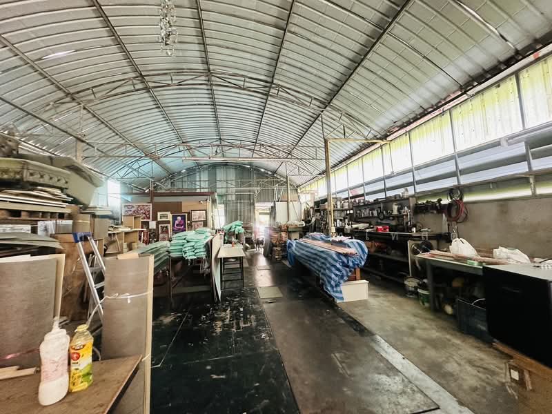 โกดังเลียบมอเตอร์เวย์ ลาดกระบัง, Bangkok, เลียบคู่ขนานมอเตอร์เวย์, Lat Krabang, Bangkok, , 150 sqm, Warehouse/Factory For Sale, by คุณน้อง เกรทเทสต์, 500453967 - DDproperty.com