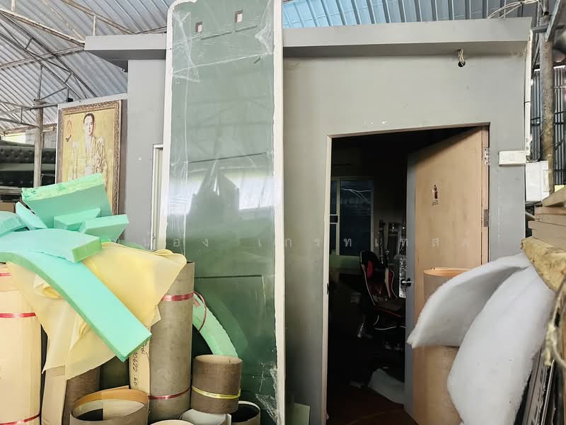 โกดังเลียบมอเตอร์เวย์ ลาดกระบัง, Bangkok, เลียบคู่ขนานมอเตอร์เวย์, Lat Krabang, Bangkok, , 150 sqm, Warehouse/Factory For Sale, by คุณน้อง เกรทเทสต์, 500453967 - DDproperty.com