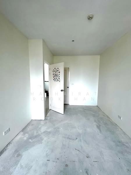 Villa Asoke, Bangkok, 1588 New Petchburi Road, Makkasan, Ratchathewi, Bangkok, 2 Bedrooms, 102 sqm, Condo For Sale, by Hathairat Rookphan, 500453974 - DDproperty.com