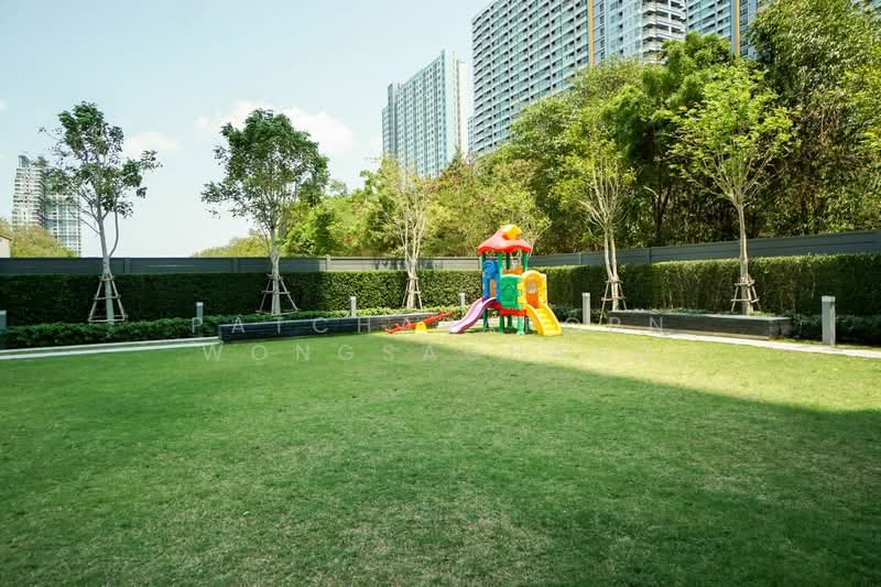 AERAS Beachfront Condominium Jomtien : แอราส คอนโด, ชลบุรี, หมู่ 12 ซอยจอมเทียน 17 ถนนหาดจอมเทียน, หนองปรือ, บางละมุง, ชลบุรี, 47 ตร.ม., คอนโด ขาย, โดย Patcharaporn Wongsachayo, 500453975 - DDproperty.com