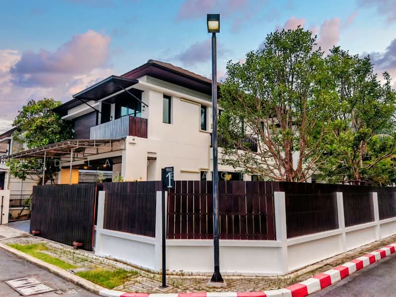 Lake View Park Bangna, Bangkok, 454 Kanchanaphisek Road, Dok Mai, Prawet, Bangkok, 3 Bedrooms, 200 sqm, Single Detached House For Rent, by YTD Land&houses Real Estate Agency, 500453979 - DDproperty.com