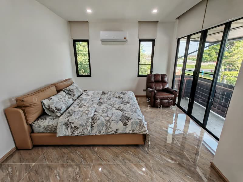 Lake View Park Bangna, Bangkok, 454 Kanchanaphisek Road, Dok Mai, Prawet, Bangkok, 3 Bedrooms, 200 sqm, Single Detached House For Rent, by YTD Land&houses Real Estate Agency, 500453979 - DDproperty.com