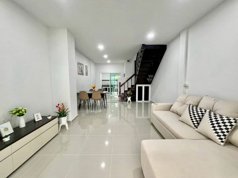 หมู่บ้านนภาพร, Nonthaburi, Bang Si Thong, Bang Kruai, Nonthaburi, 2 Bedrooms, 68 sqm, Townhouse For Sale, by สรภพ ยอดไชย (สีฝุ่น), 500453984 - DDproperty.com
