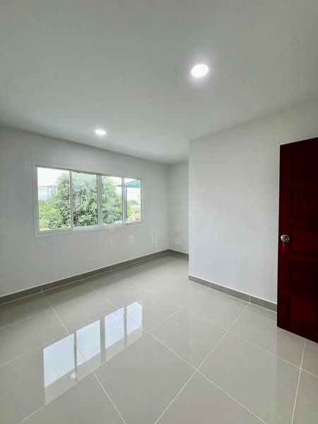 หมู่บ้านนภาพร, Nonthaburi, Bang Si Thong, Bang Kruai, Nonthaburi, 2 Bedrooms, 68 sqm, Townhouse For Sale, by สรภพ ยอดไชย (สีฝุ่น), 500453984 - DDproperty.com
