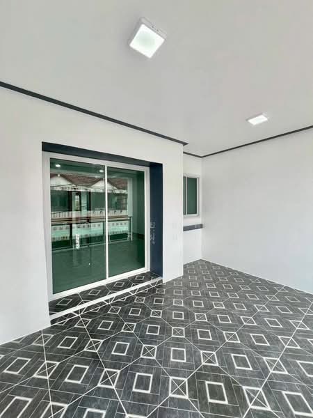 หมู่บ้านนภาพร, Nonthaburi, Bang Si Thong, Bang Kruai, Nonthaburi, 2 Bedrooms, 68 sqm, Townhouse For Sale, by สรภพ ยอดไชย (สีฝุ่น), 500453984 - DDproperty.com
