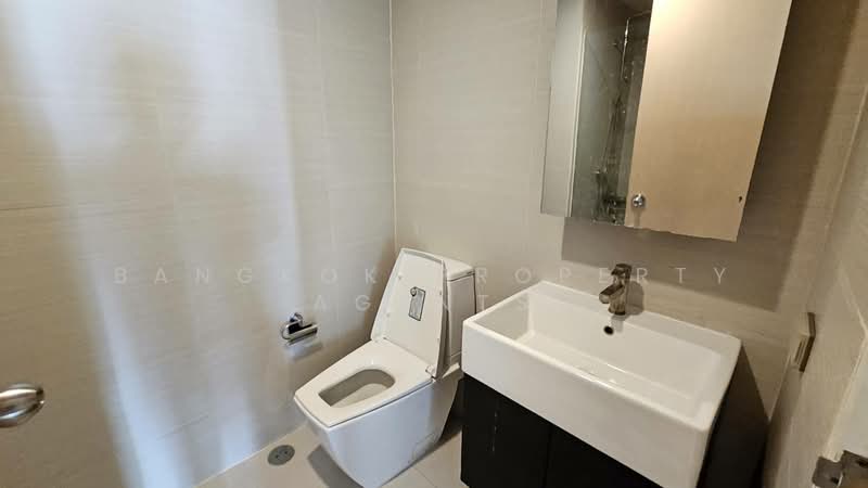 Issara @ 42 Sukhumvit, Bangkok, Soi Sukhumvit 42, Phra Kanong, Khlong Toei, Bangkok, 2 Bedrooms, 78 sqm, Condo For Sale, by BANGKOK PROPERTY AGENTS, 500453993 - DDproperty.com