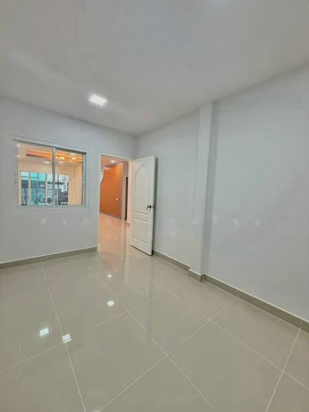 หมู่บ้านบัวทอง 2, Nonthaburi, Bang Rak Pattana, Bang Bua Thong, Nonthaburi, 3 Bedrooms, 80 sqm, Townhouse For Sale, by สรภพ ยอดไชย (สีฝุ่น), 500453998 - DDproperty.com
