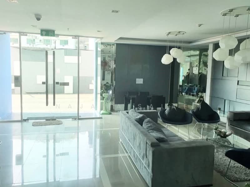 Condolette Ize Ratchathewi, Bangkok, Phetchaburi Road, Thanon Phetchaburi, Ratchathewi, Bangkok, 1 Bedroom, 32 sqm, Condo For Rent, by Najawa Salae, 500454000 - DDproperty.com