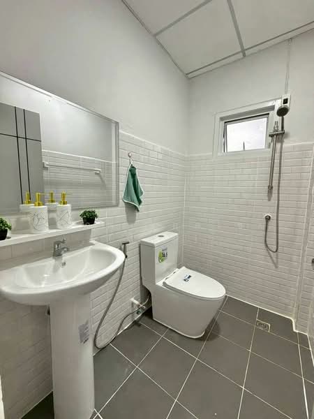 หมู่บ้านบัวทอง 2, Nonthaburi, Bang Rak Pattana, Bang Bua Thong, Nonthaburi, 2 Bedrooms, 80 sqm, Townhouse For Sale, by สรภพ ยอดไชย (สีฝุ่น), 500454004 - DDproperty.com