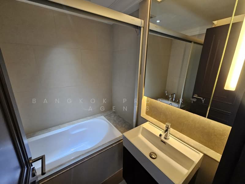 The Lumpini 24, Bangkok, Sukhumvit 24 Road, Khong Tan, Khlong Toei, Bangkok, 3 Bedrooms, 110 sqm, Condo For Sale, by BANGKOK PROPERTY AGENTS, 500454022 - DDproperty.com